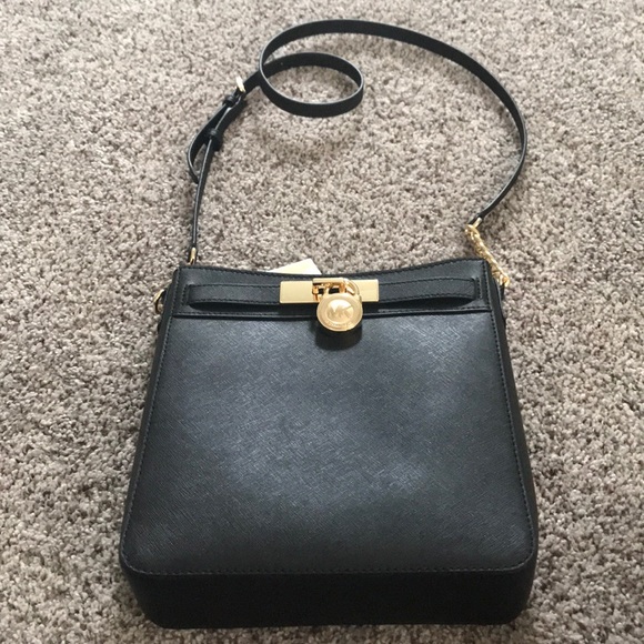 Micheal Kors Messenger Bag - Picture 2 of 8